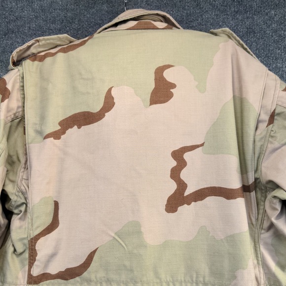 U.S. Air Force Men's Cold Weather Class 4 Field Coat Desert Camouflage M Short - Picture 7 of 15